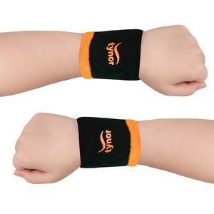 Soporte de Muñeca de Neopreno Premium con Correa Ajustable, Diseño Flexible y Transpirable para Ejercicio, Rehabilitación y Entrenamiento - Product Image 2