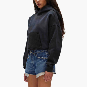 Sudadera recortada de alta calidad, Diseño de manga en contraste, mezcla de algodón suave con capucha, estilo informal de invierno, bolsillo frontal, longitud corta - Product Image 3