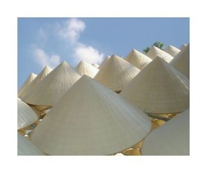 Sombrero cónico vietnamita de tejido de bambú-Sombrero cónico vietnamita refinado con diseño limpio y gran durabilidad - Product Image 5