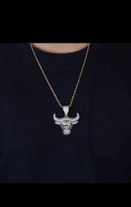 Colgante de Diamante Pulido de Lujo para Hombre con Estilo Contemporáneo, Elaborado con Precisión para un Atractivo Atemporal, de la India - Product Image 2