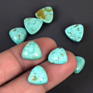 Cabujones sueltos naturales hechos a mano de turquesa de Arizona, piedras preciosas cortadas, forma de triángulo de tamaño personalizado para accesorios de fabricación de joyas - Product Image 6