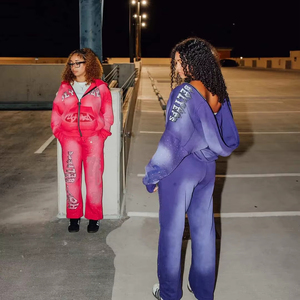 Conjunto Deportivo Vintage con Lavado Ácido y Apliques de Letras para Hombre, Ropa Urbana, Sudadera con Capucha y Pantalones Deportivos con Parches Desgastados y Pedrería - Product Image 1