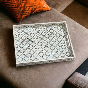 Bandeja de Servicio Decorativa Grande Personalizable, Fácil de Limpiar, para Uso en el Hogar, Restaurantes, Bares y Hoteles, Disponible al por Mayor - Product Image 1