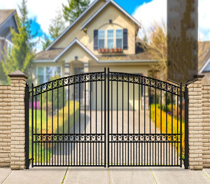 Customized <strong>14ft</strong> Wrought Iron Style Metal Garden <strong>Gates</strong>/ Iron <strong>Gates</strong> for Residential &amp; Commercial Properties - Product Image 1