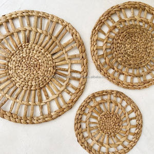 Manteles de mesa con pajitas trenzadas tejidas Vintage, manteles individuales redondos de jacinto de agua, decoración de pared Natural, artículos para el hogar en embalaje de cartón - Product Image 1