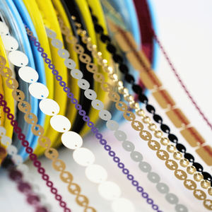 Ruban à paillettes R 700 Double Rainbow Colors Série R300 100m pour broderie multi-têtes à grande vitesse |   1,5 mm, 18 mm |   paillettes - Product Image 4