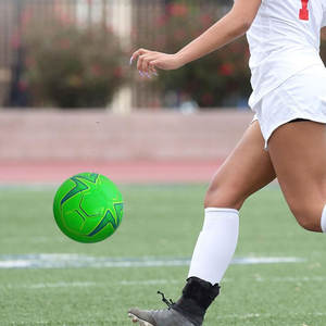 ลูกฟุตบอลวัสดุทนทานสำหรับฝึกซ้อมและจับคู่ลูกบอลส่วนบุคคลโลโก้ตามสั่ง - Product Image 5