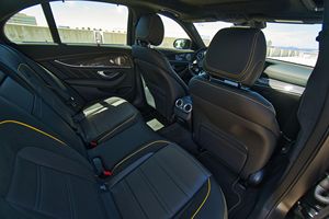 Mercedes-AMG E63 S Sedán Edición Final 2023, Gasolina, Bajo Kilometraje - Product Image 5