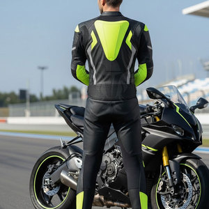 Combinaison de moto prête pour la route, vêtements de sécurité robustes et protecteurs avec un matériau imperméable confortable - Product Image 5