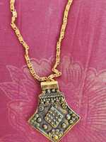 Pendentifs personnalisés en laiton de style orthodoxe vintage en forme de croix, thèmes victoriens, pour la vente en gros aux créateurs de bijoux pour enfants et aux magasins de perles