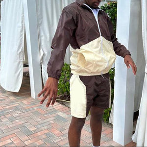 Ensemble veste et jogging deux pièces en nylon et polyester Survêtement coupe-vent de sport Ensembles de shorts de couleur contrastée pour hommes - Product Image 6