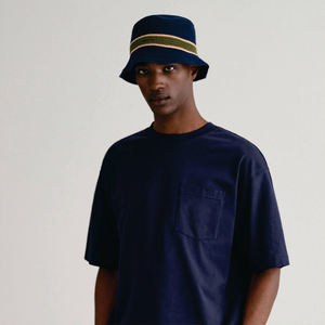 T-shirt à poche pour hommes à la mode-Durable, confortable et parfait pour une tenue décontractée et un style quotidien - Product Image 2