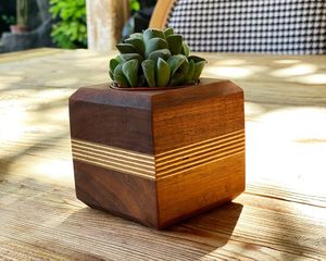 Maceta de madera al aire libre, maceta Wishing Well, decoración de jardín, macetas creativas de madera, macetas de flores de corteza de abeto, jardín - Product Image 5