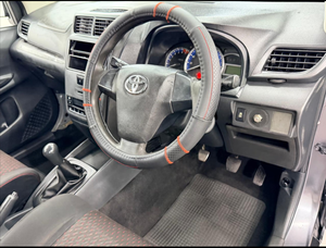 Voiture d'occasion de qualité et abordable, Toyota Avanza 1.3 S 2020, conduite à droite - Product Image 2