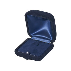 Boîte d'organisateur de bijoux carrée élégante italienne Yongda avec support d'affichage d'accessoires élégants pour la Saint-Valentin - Product Image 1