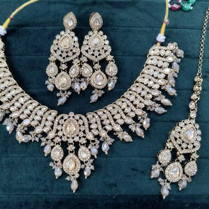 Collier traditionnel de style ethnique, plaqué or avec diamant, pour les fêtes, les mariages et les cadeaux - Product Image 1