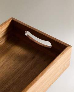 Bandeja de Servir Rectangular de Madera de Pino Natural, Bandeja de Servir Decorativa Rectangular Moderna de Bambú Negra con Asa - Product Image 6