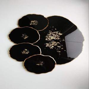 Juego de posavasos de resina colorida con diseño abstracto del océano alfombrillas epoxi hechas a mano perfectas para mesa de centro mesa de comedor y regalos - Product Image 1