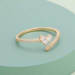 18K Gold Plated Fashionable Wing Cluster <b>Ring</b> with <b>Adjustable</b> <b>Size</b> for Islamic Gifts - Product Image 1