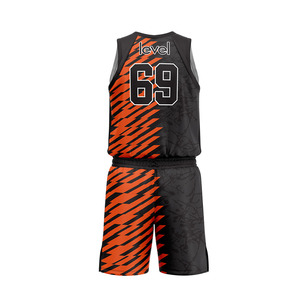 Ensemble de vêtements de sport respirants pour femmes, uniforme de basket-ball à manches courtes à séchage rapide, logo personnalisé, OEM personnalisable - Product Image 2