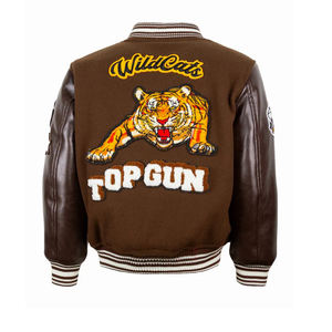 Chaqueta Bomber Personalizada OEM Ecológica con Bordado Chenille de Lana/Poliéster, Cuello Alto y Mangas Largas para Hombre - Product Image 6