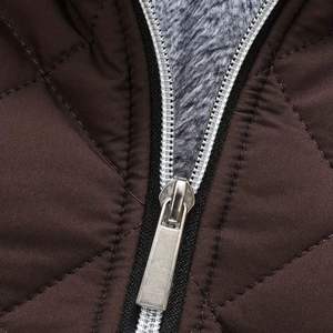 Service OEM Vente à Chaud Veste Puffer Couleur Personnalisée Taille et Votre Logo Collection Hiver Vestes Puffer Meilleur Matériel - Product Image 4
