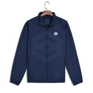 2025 Chaqueta cortavientos de invierno para hombre Venta caliente Nuevo diseño de moda con cuello con capucha - Product Image 1