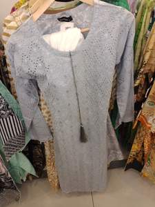 ชุดเดรสสตรีจากปากีสถาน - Product Image 3