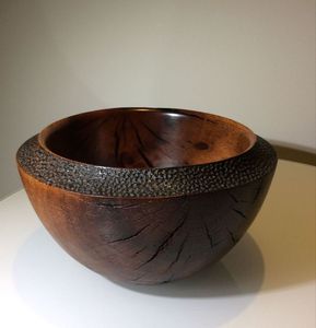 Bol à pâte en bois artisanal polyvalent et parfait, fait à la main pour les fruits ou les salades, vintage, de haute qualité, rustique, style ferme - Product Image 5