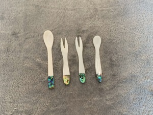 ENSEMBLE de cuillère en nacre, cuillère à caviar, couteau, fourchette taille 10cm fait main Vietnam - Product Image 3