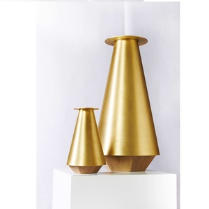 Jarrón de Metal de Color dorado mate, elegante florero de Metal dorado, Juego de 2 jarrones de Metal modernos, decoración de lujo para el hogar - Product Image 3