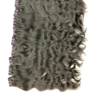 Extensiones de cabello humano ondulado natural alineado con cutícula de cabello humano virgen sin procesar - Product Image 1