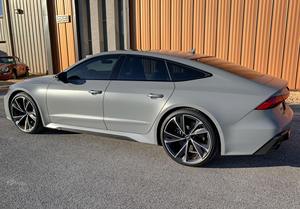 Audi RS7 Sportback Sedán 2022 Seminuevo, Volante a la Derecha/Izquierda, Cuero Oscuro, 8 Cilindros, Transmisión Automática de 6 Velocidades, Techo Corredizo R17, en Venta - Product Image 4