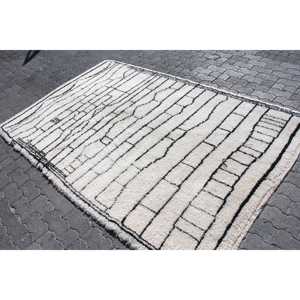 Tapis vintage 5,2x8,4 pieds, tapis turc en laine marocaine blanc et noir - Product Image 2