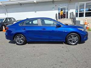 USADO LHD/RHD 2023 KIA FORTE LXS FWD - Product Image 3