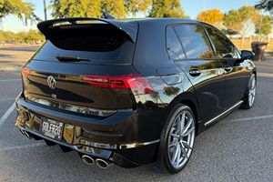 Excelente Volkswagen Golf R 2024 de 315 hp con Motor Turbo de 4 Cilindros, Tracción en las Cuatro Ruedas, Sistema de Diferencial Cruzado X D S - Product Image 4