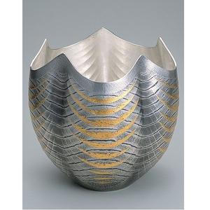 Design idéal pour la décoration intérieure Vase et vase à fleurs en or Fait à la main Personnalisé Meilleur décor d'intérieur et design fait à la main - Product Image 1