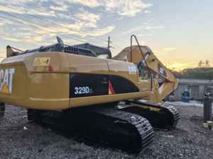 USA original de bel état utilisé pour la pompe modèle de la machinerie lourde 2016 de l'excavatrice 329D2 à vendre - Product Image 5