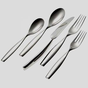 Cubiertos Reutilizables Plateados, Cuchara y Tenedor de Acero Inoxidable, Juego de Cubiertos de Metal de Lujo para Bodas - Product Image 3