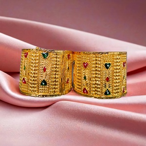 Acheter ensemble de bracelets faits à la main avec plaqué or 22 carats style moderne ensemble de bracelets pour femmes porter des bijoux par les exportateurs - Product Image 2