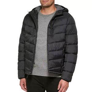 Chaqueta acolchada con capucha para hombre de talla grande Tela de lona Impermeable y transpirable Logotipo frontal Tallas personalizables Hecho en Pakistán - Product Image 4
