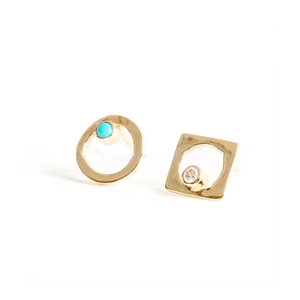 Sólido 18k oro piedra nuevo diseño pendientes esta pendientes disponibles en todo el oro rosa/amarillo/Blanco/ - Product Image 1