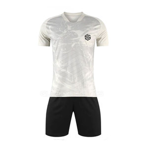 Uniforme de fútbol de poliéster 100% de Color sólido, diseño Unisex de alta calidad para adultos, jugadores de fútbol, nuevo estilo, ropa de equipo - Product Image 1