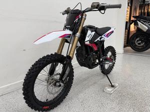 Motocicleta Eléctrica Compacta Hyper Bee, 48V, Aleación de Aluminio, 5kW, Juvenil, Producción OEM de Fábrica, Envío a Granel, Compradores Internacionales - Product Image 2