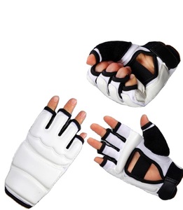 ถุงมือเทควันโดสตรีสั่งทำพิเศษ ผ้าฝ้าย 100% เป็นมิตรกับสิ่งแวดล้อม สวมใส่สบาย ปกป้องมือ มาตรฐานสำหรับการฝึกศิลปะการต่อสู้ - Product Image 3