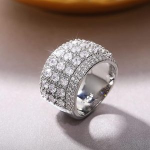 แหวนแบรนด์เนมสีทองคำขาว14kt ถูกทำให้เย็นลงด้วยการออกแบบที่ไม่เหมือนใครพร้อมเพชรที่ปลูกในห้องแล็บเครื่องประดับชั้นดีในงานปาร์ตี้ - Product Image 3