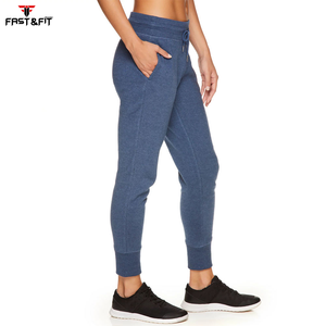 Corredores de mujer cómodos de último estilo personalizados servicio OEM profesional mejor calidad hechos en Pakistán - Product Image 5