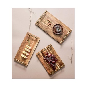 Bandeja de servicio de madera de acacia sólida para suministros de restaurante y hotel Diseño atractivo Hecho a mano Tamaño y diseño personalizados - Product Image 1