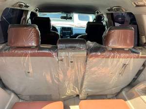 Toyota Prado 7 places de 2020 en bon état - Product Image 5