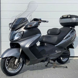 Suzuki Burgman 650 Maxi Scooter 638cc, best-seller, luxe, urbain et tourisme sur route longue distance, neuf en stock, à vendre - Product Image 4